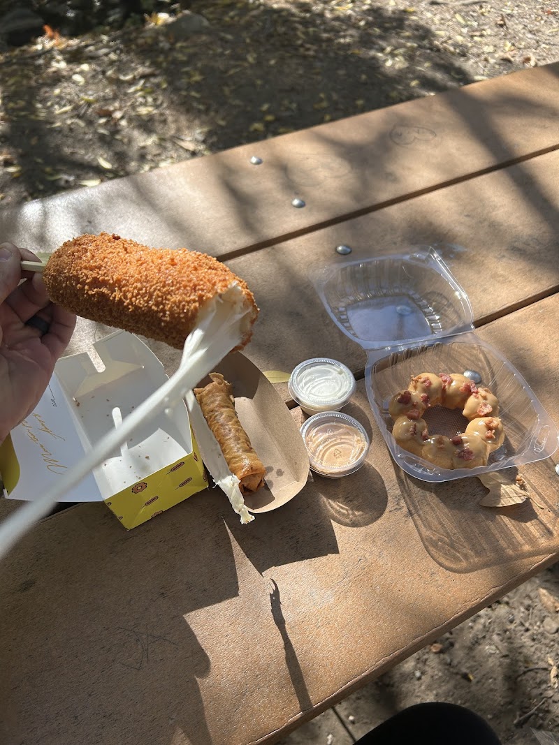 MOCHINUT Saratoga food