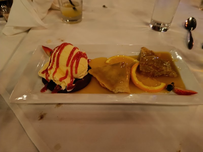 Taurinus Brazilian Steakhouse food