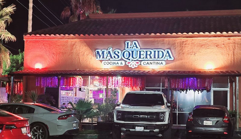 La Más Querida Cantina & Cocina