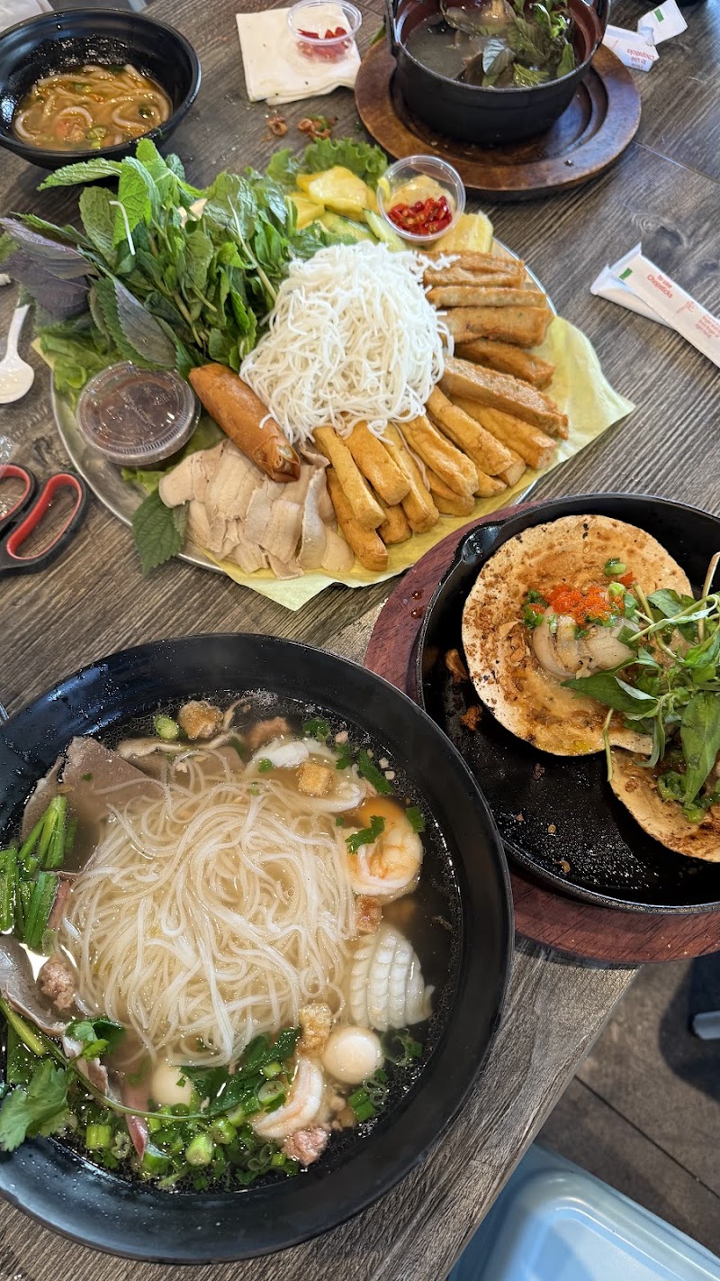 Blue Monkey Cafe & Restaurant food