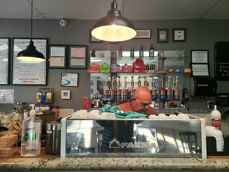 Café do Canto - Portuguese Café interior