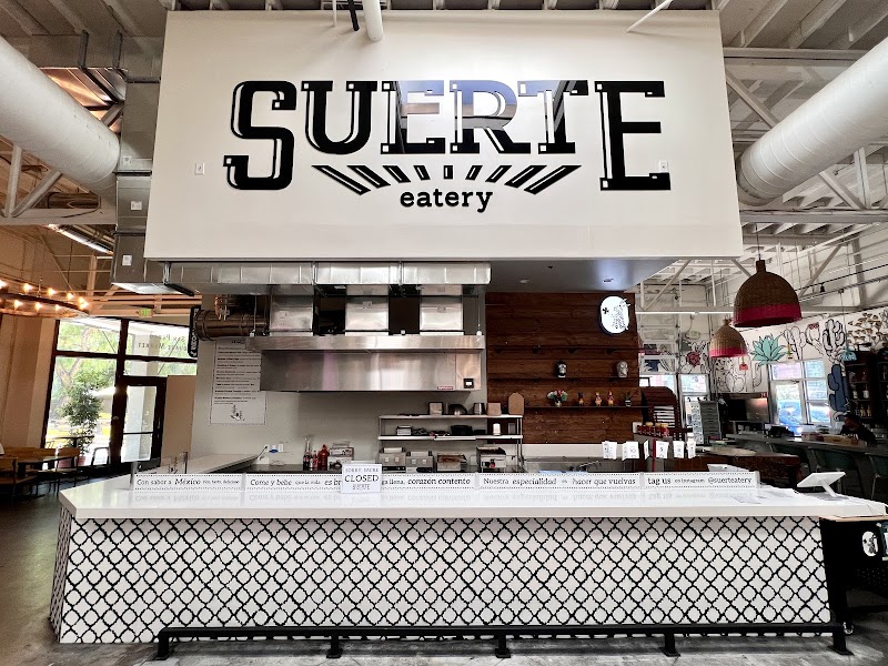 Suerte Eatery food