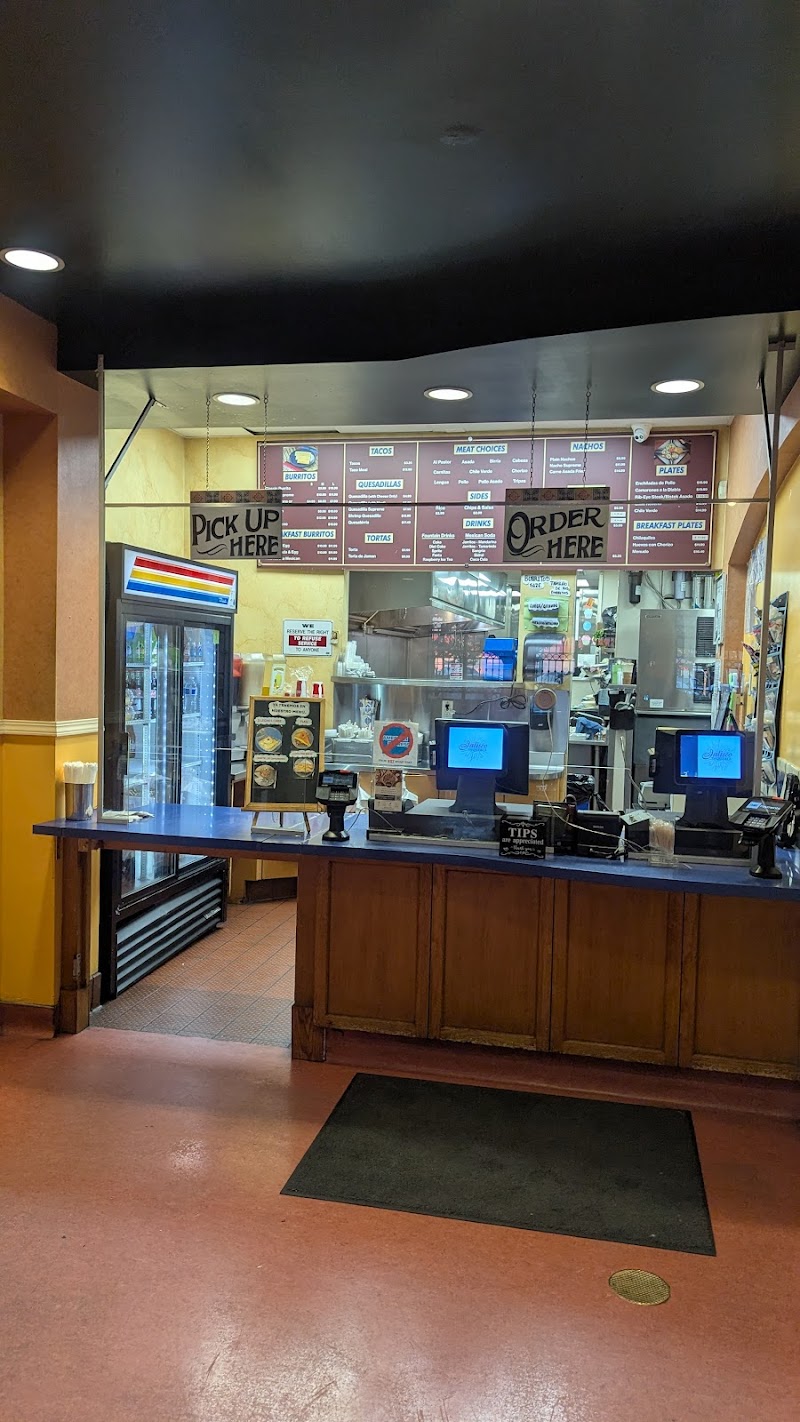 Jalisco Taqueria interior