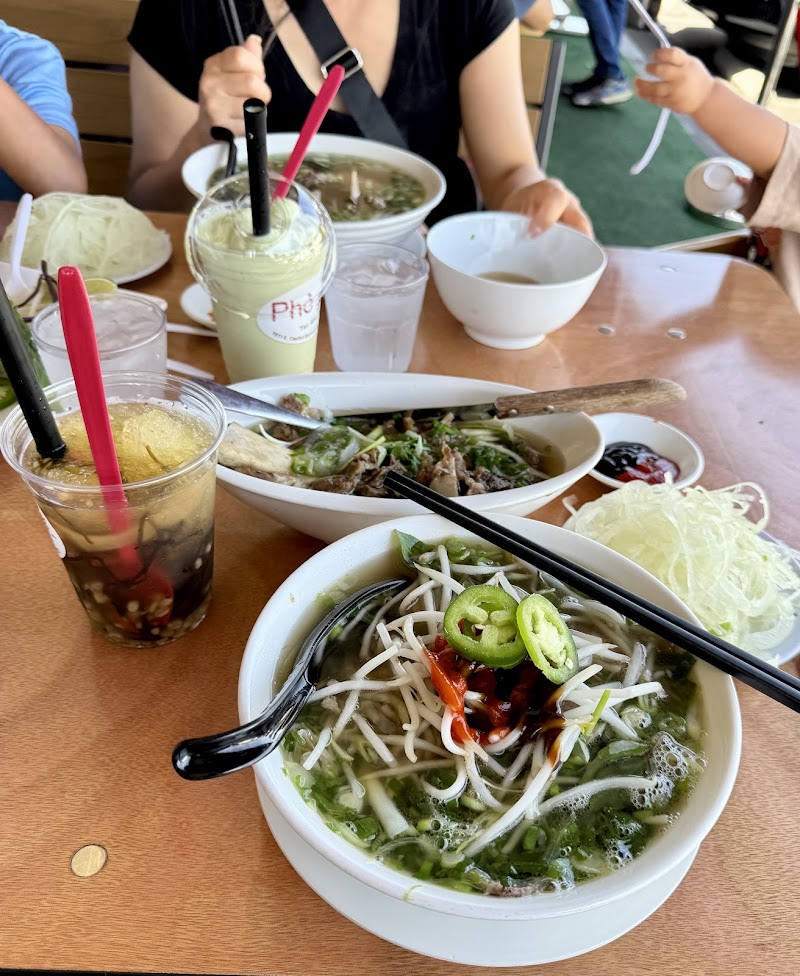 Pho Papa food