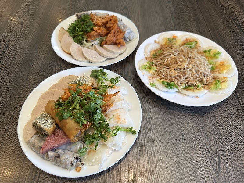 Banh Cuon Tay Ho food