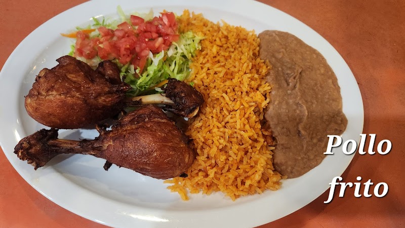 El Grullo Restaurant food