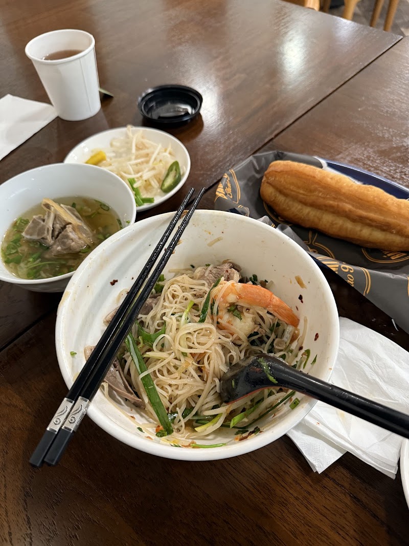 Tan Dinh Cafe food