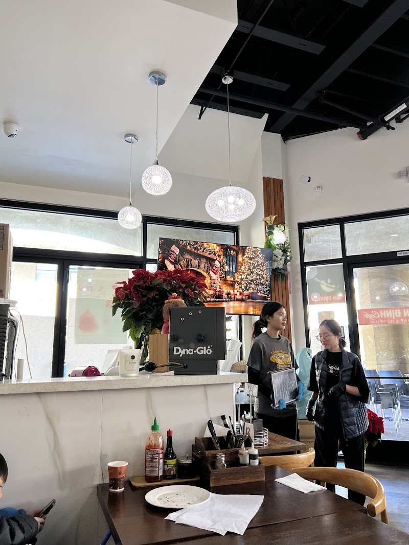 Tan Dinh Cafe interior