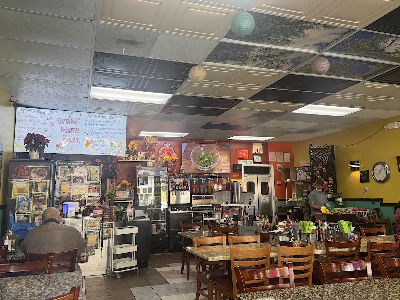 Pho Mai #1 Noodle House food