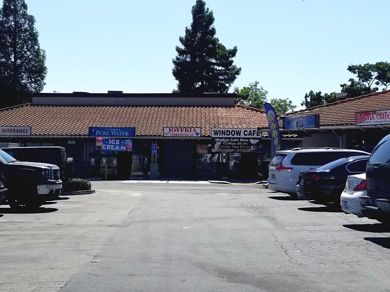 Tửu Quán Restaurant exterior