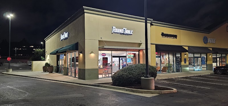 Roundtable Pizza 0215