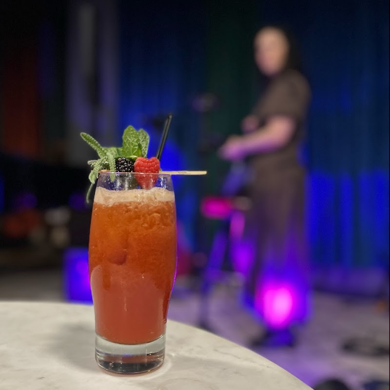 Amandine Lounge food