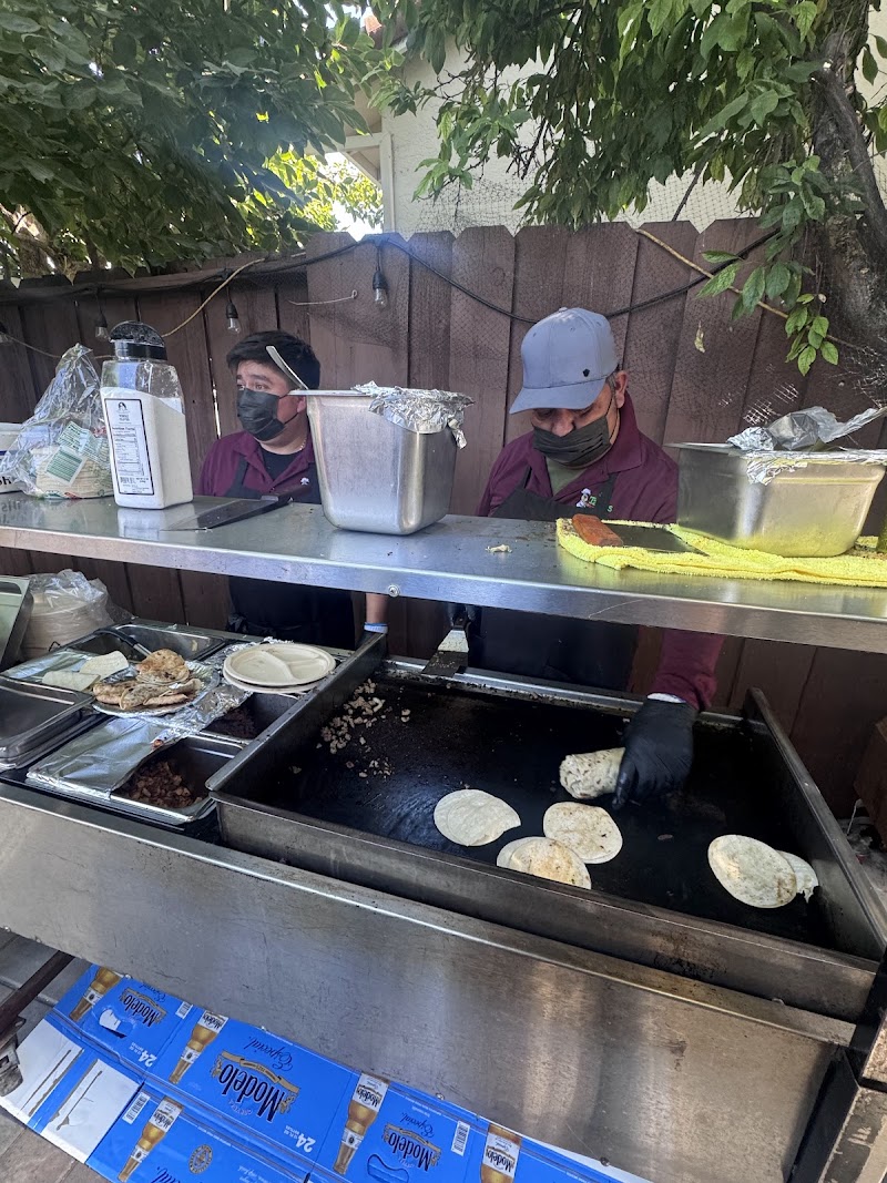 Tacos Molina Food Truck food