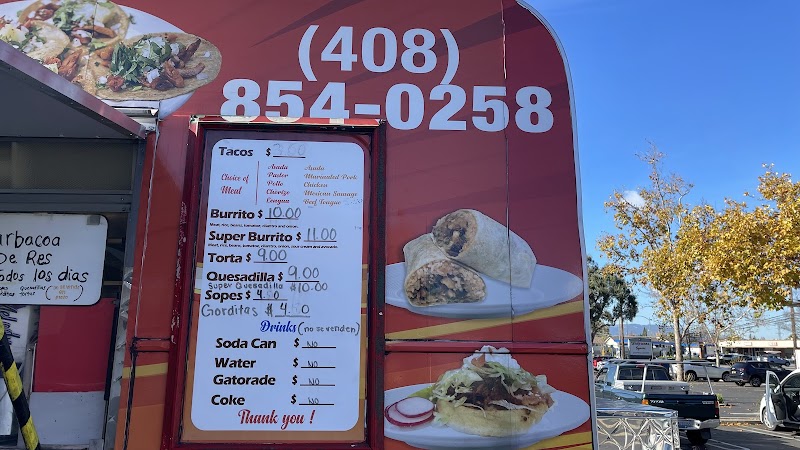 Tacos El Porkys food