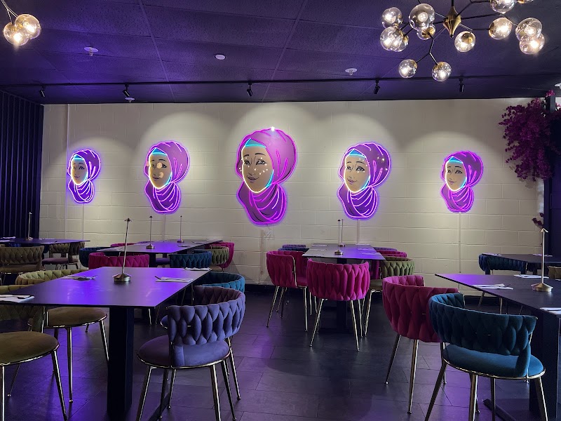 Maya Halal Taqueria interior