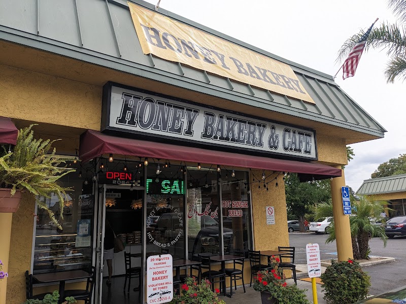 Honey Bakery & Cafe hero