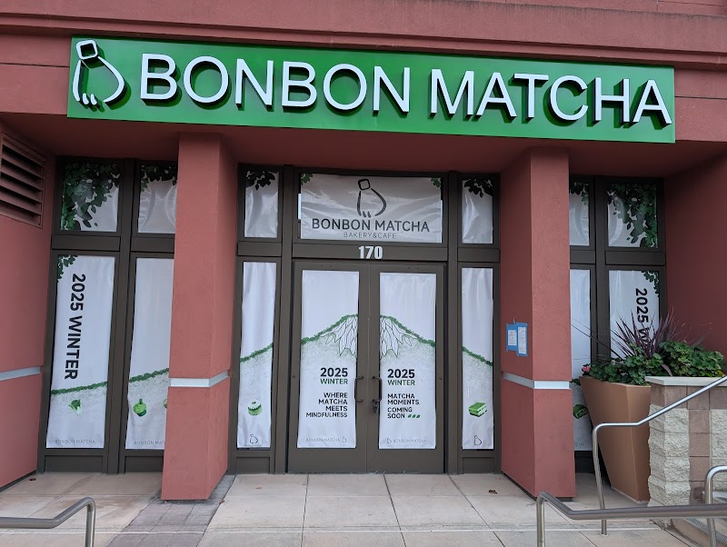 BonBon Matcha interior