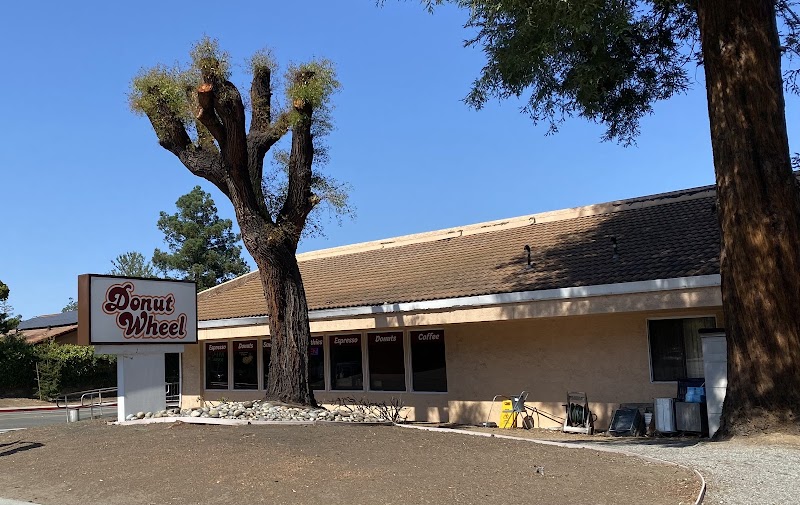 Donut Wheel exterior