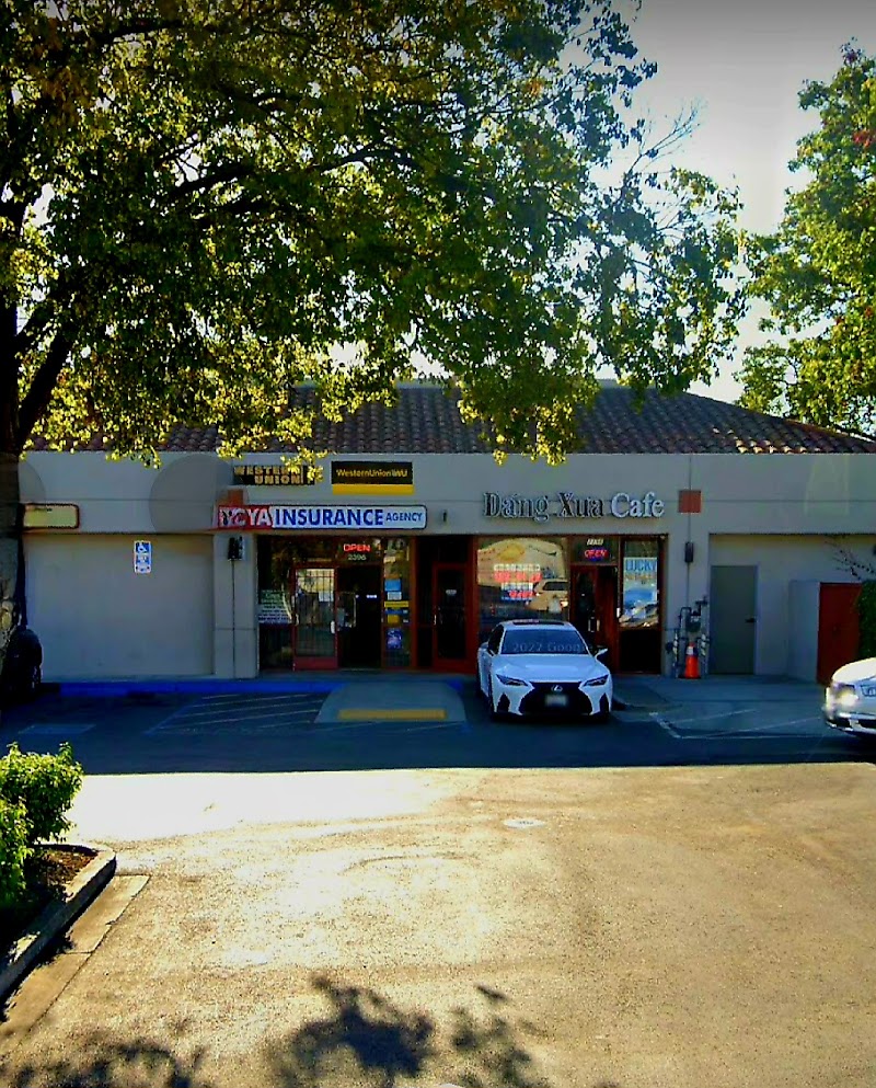 Dáng Xưa Cafe exterior