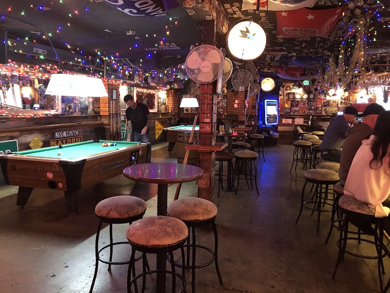 Willow Den Public House interior