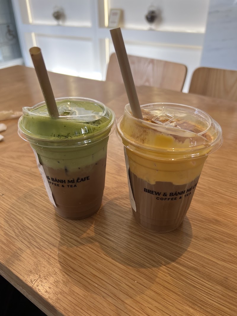 Brew & Banh Mi Cafe food
