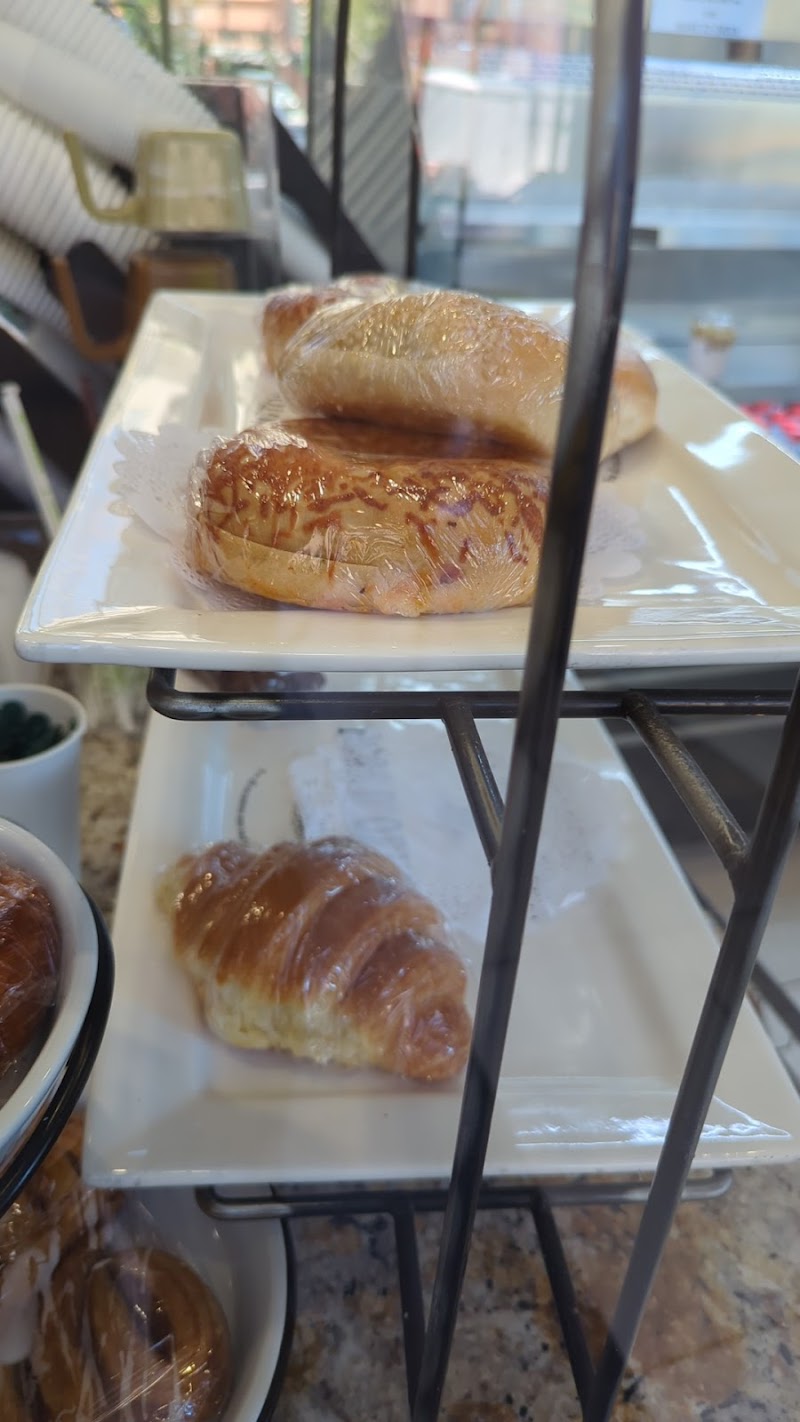 THE ALMADEN CAFE food