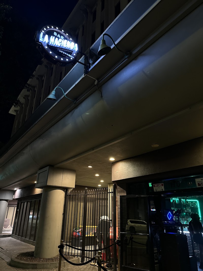 La Hacienda Bar Lounge exterior