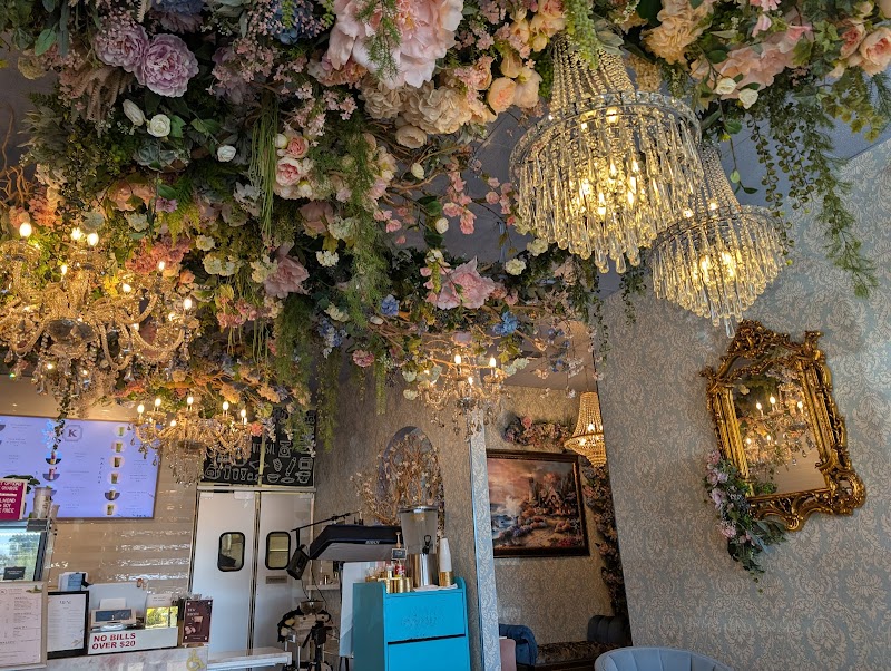 K On the Go interior