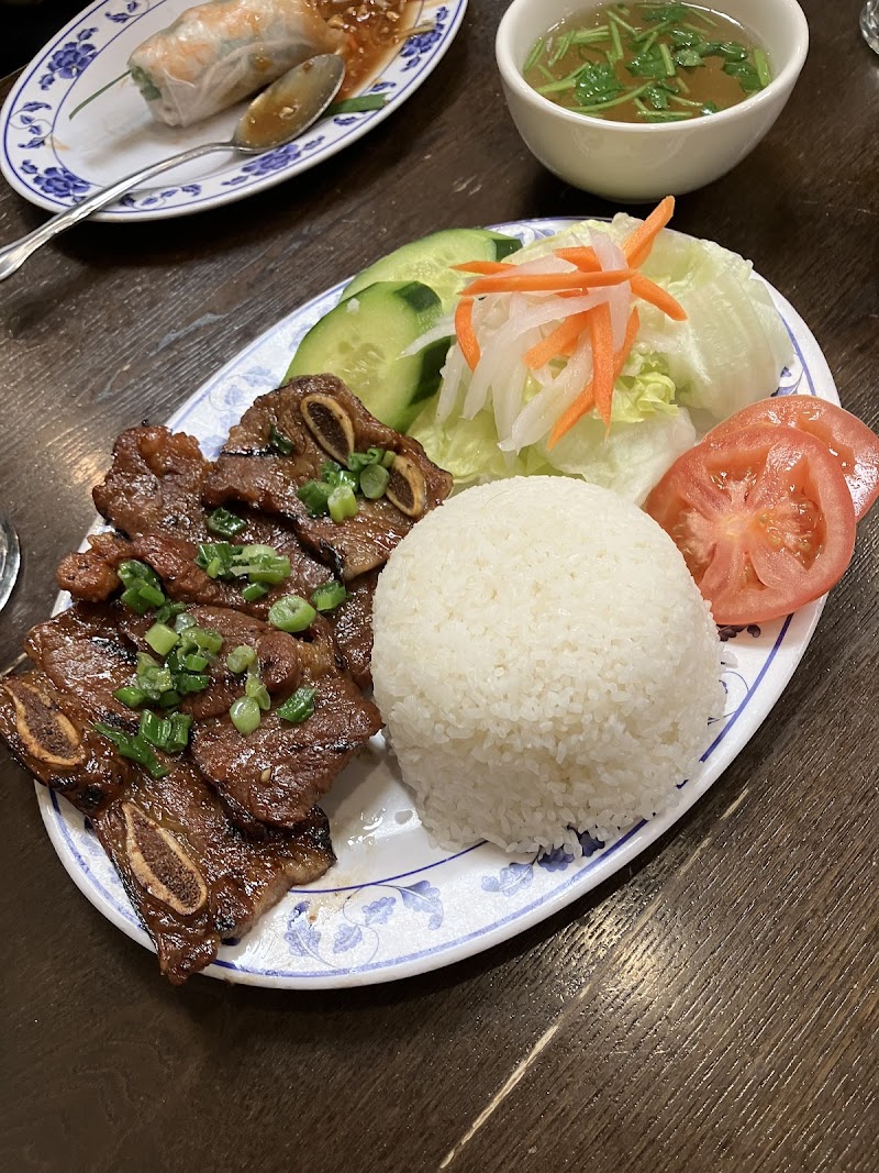 Phở Hương Vietnamese Restaurant food