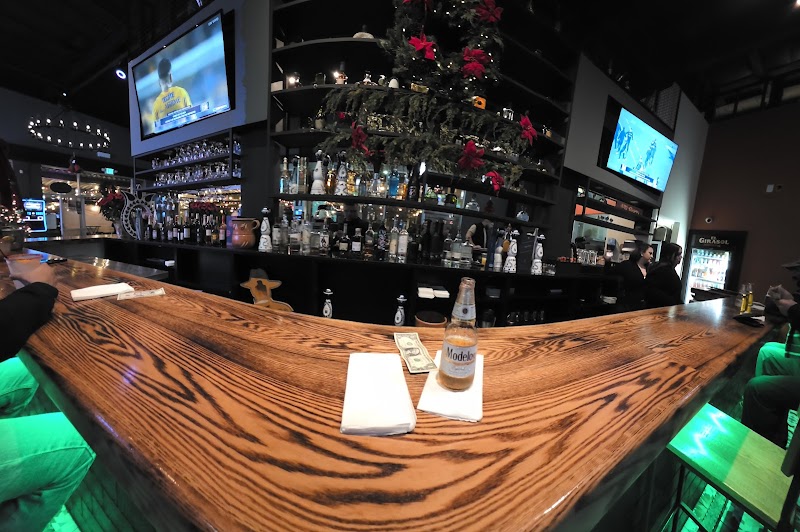 El Girasol Sports Bar interior