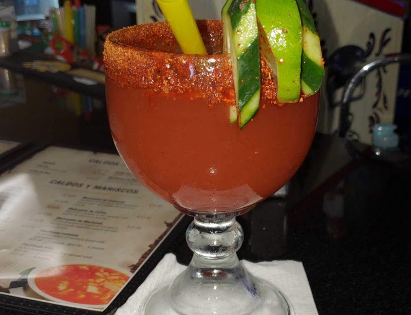 Los Compadres Bar And Grill food