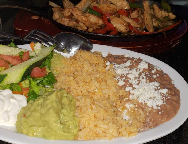 Los Compadres Bar And Grill food