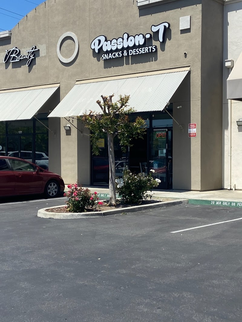 Passion-T Snacks & Desserts exterior