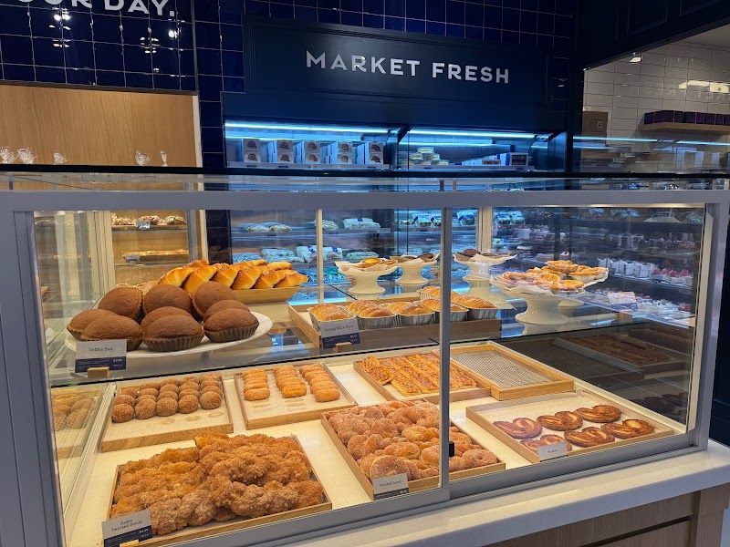 Paris Baguette at Camden