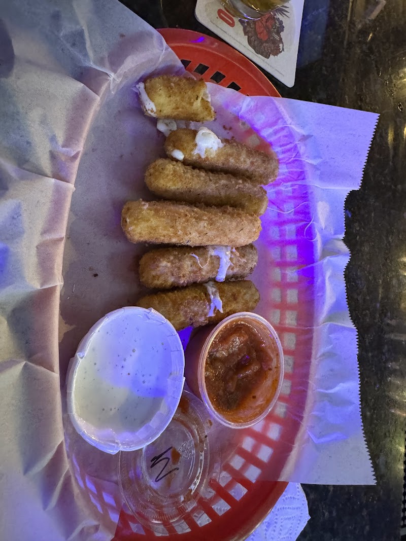 Eli’s Sports Bar & Lounge food