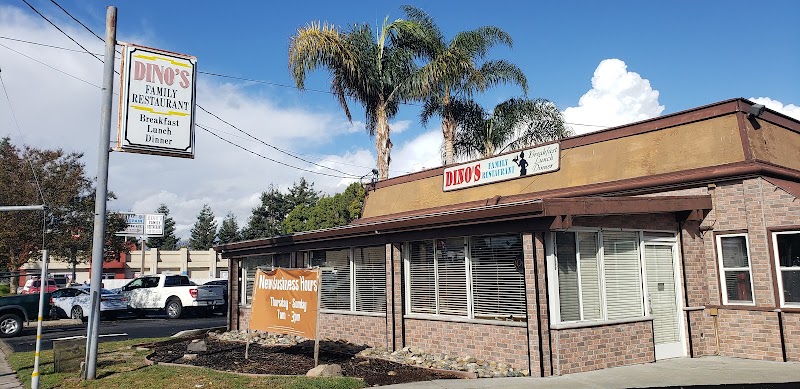 Dina's Family Restaurant exterior