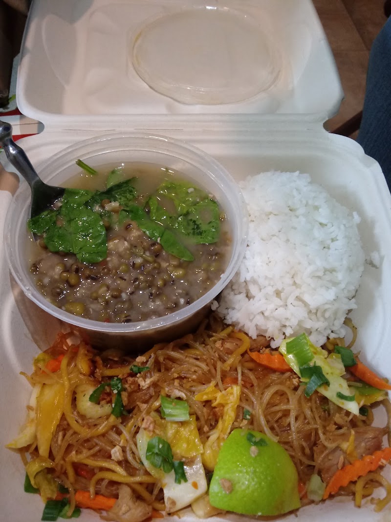 Maharlika Restaurant food