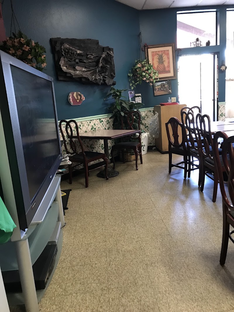 Maharlika Restaurant interior