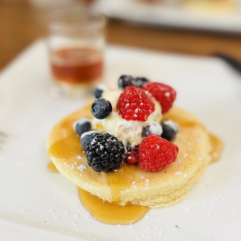 Osumo Poke & Tap Room hero