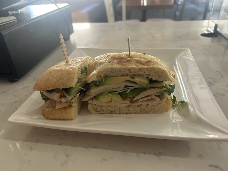 Osumo Poke & Tap Room food