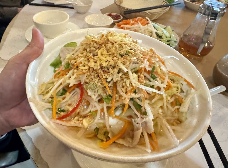 Anh Hong Saigon food