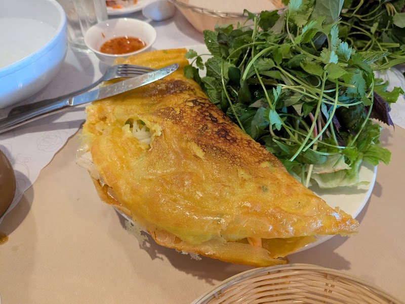 Anh Hong Saigon food