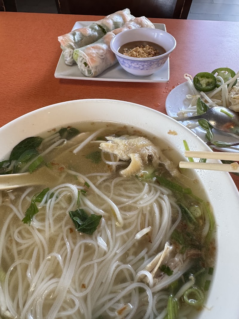 New Pho Saigon 2 | Noodle & Grill Restaurant food