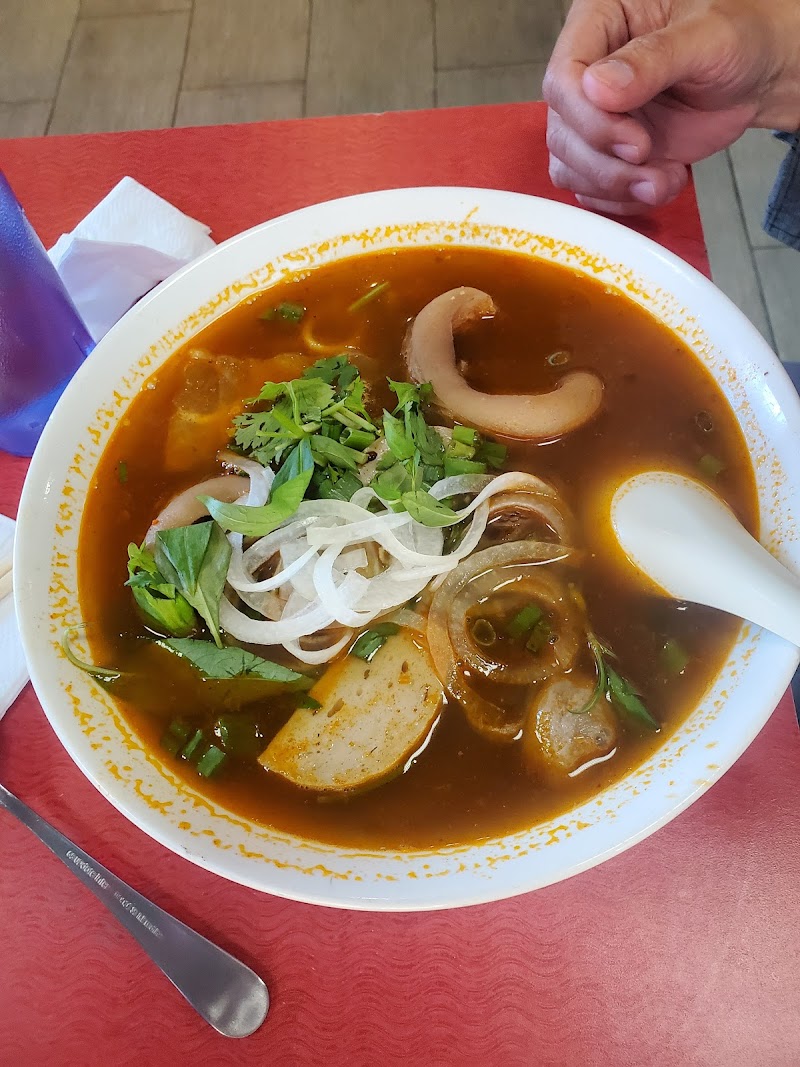 New Pho Saigon 2 | Noodle & Grill Restaurant food