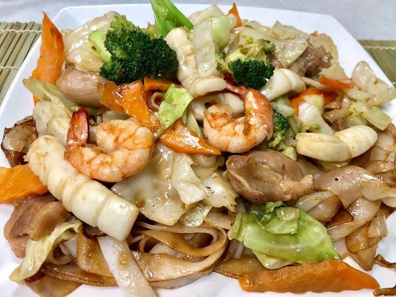 New Pho Saigon 2 | Noodle & Grill Restaurant food