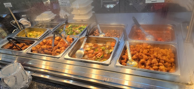 Ruby Thai Kitchen food