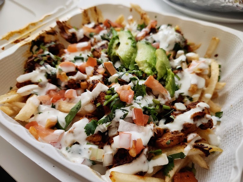 Los Jefes Taqueria food