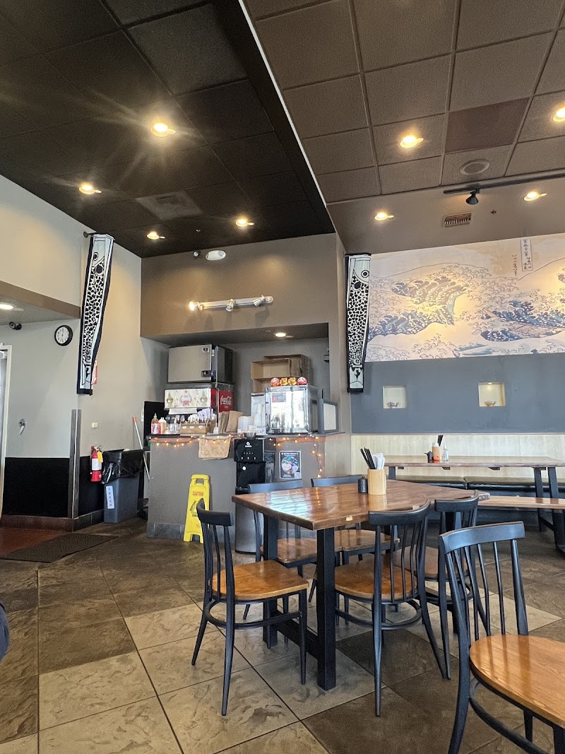 KoKoLo Donburi - Milpitas interior