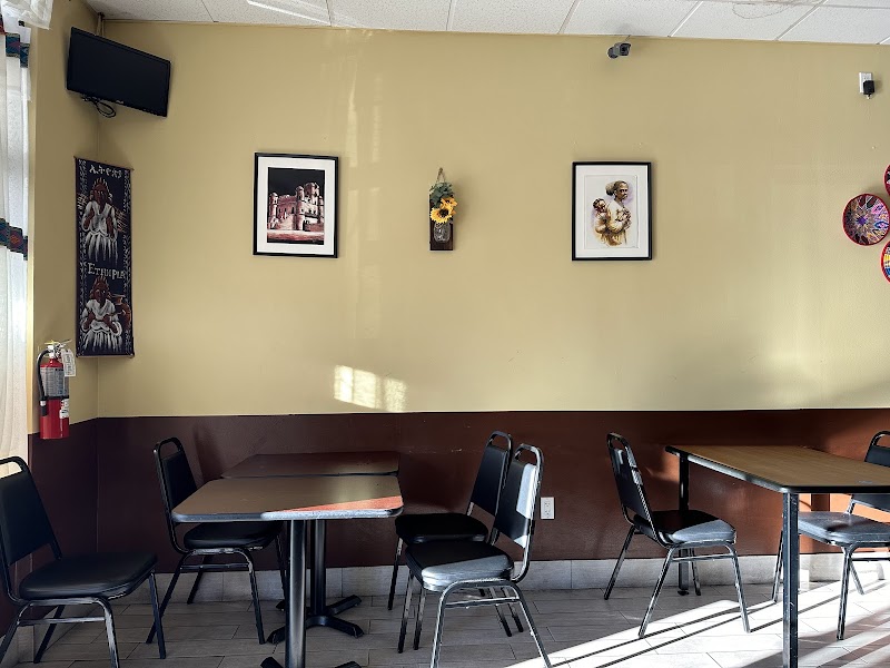 Haleluya Ethiopian Gourmet interior
