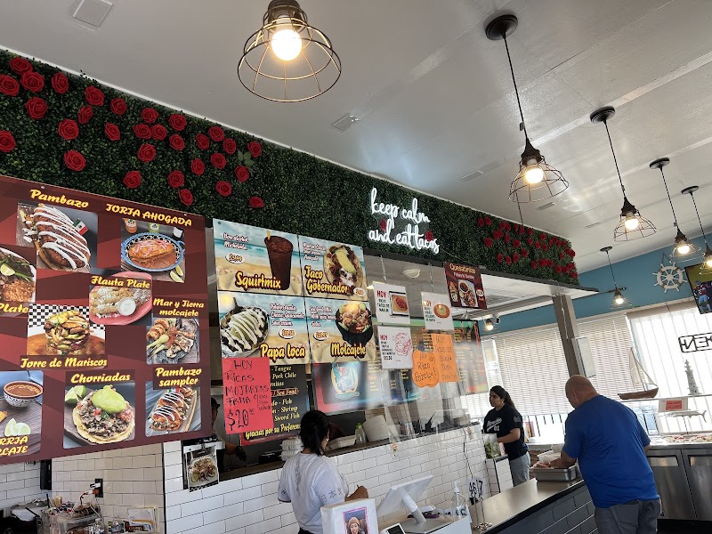 Mi Lindo Sinaloa interior